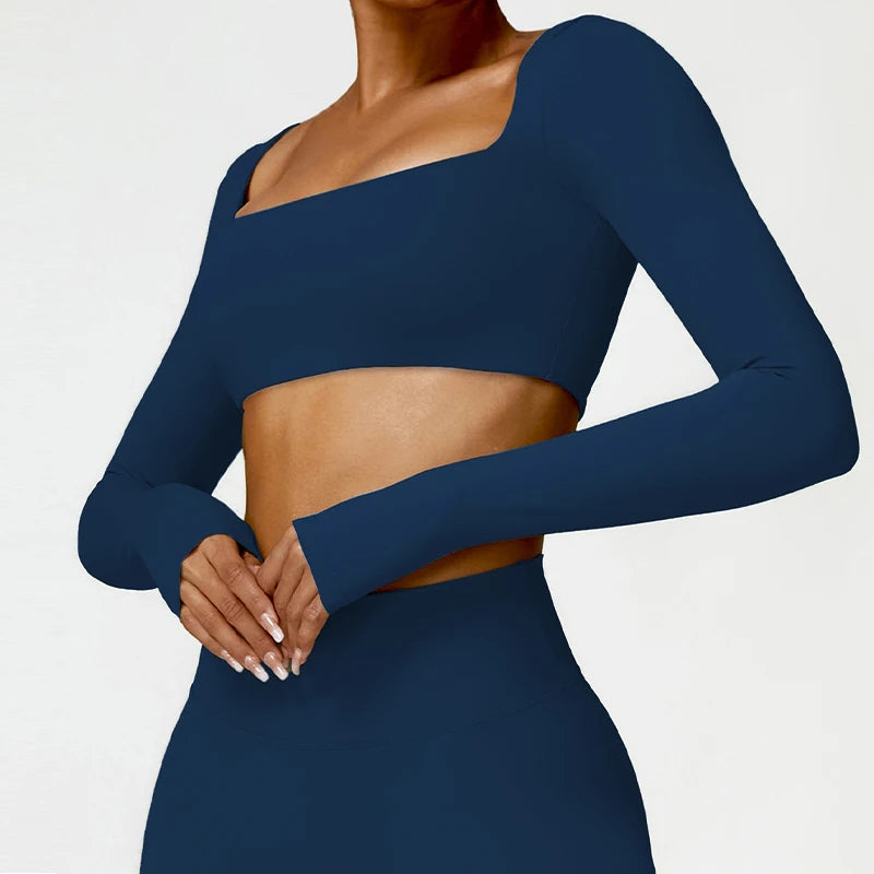 Women’s Yoga Crop Top – breathable, quick-dry activewear for yoga, running, and fitness.